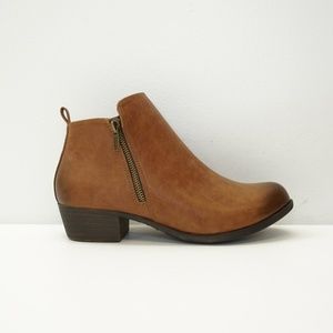 New @titude Ankle Boot Bootie Chestnut Brown 9.5